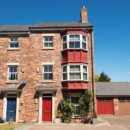 Kirkwood Drive Villa Durham Eksteriør bilde